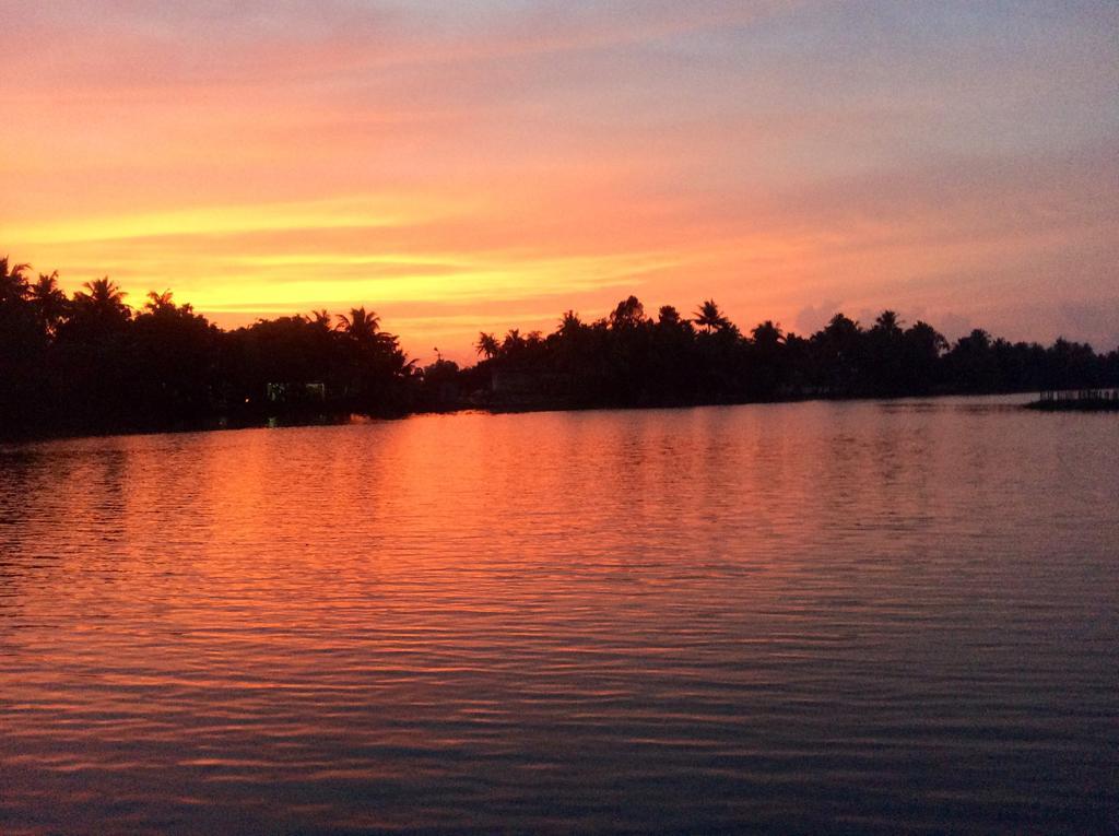 Ayana'S Homestay Alappuzha Extérieur photo